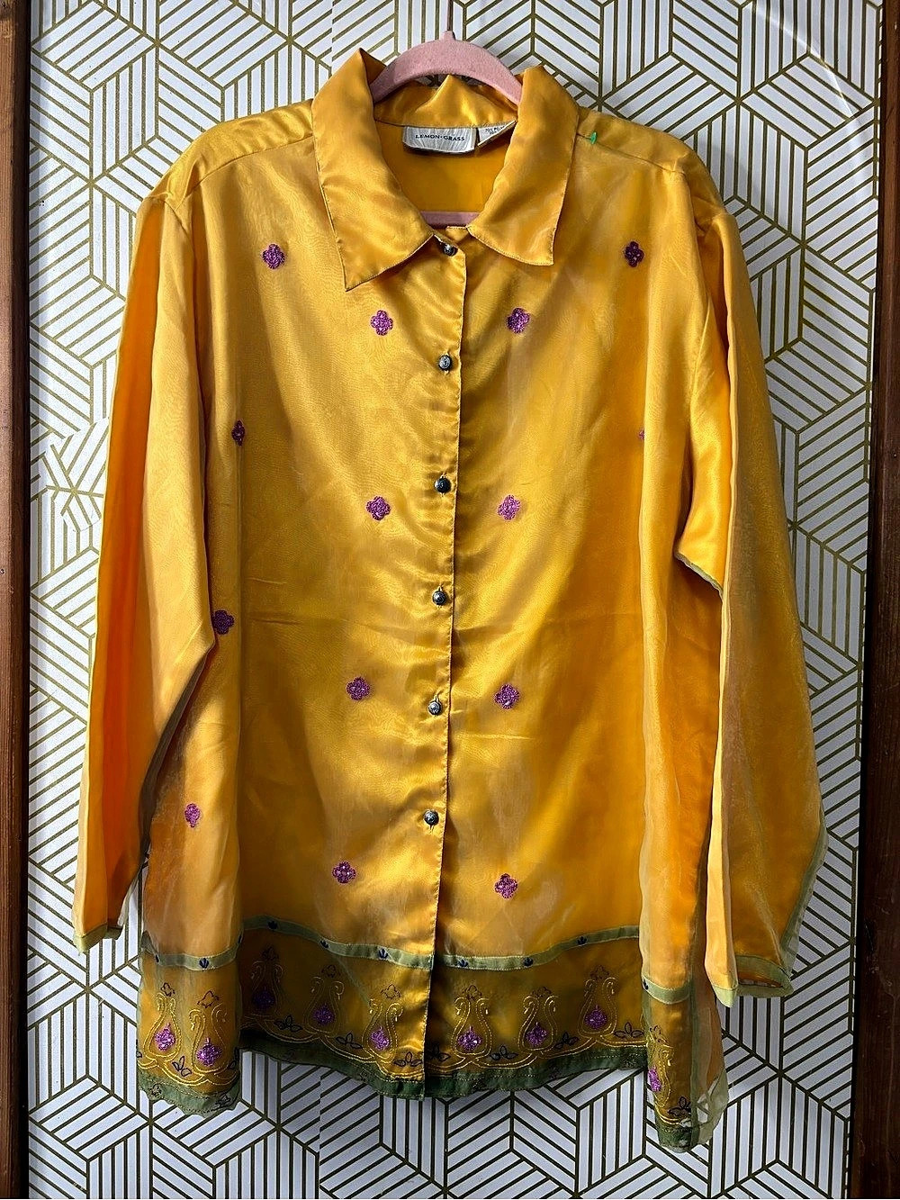 Lemon Grass Embroidered Button Down in Yellow Size 20W vintage